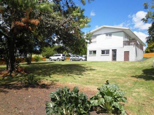 1 Vickas WAY, Maungaturoto