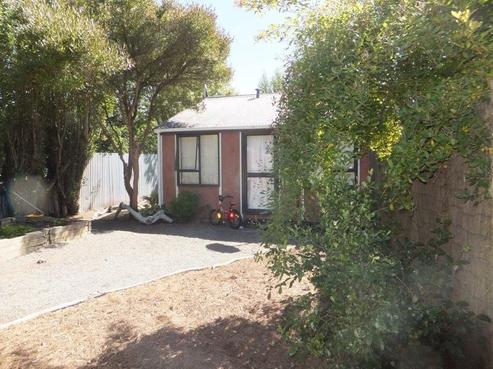 14 Ferry Road, Woodend Beach