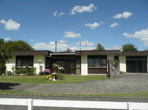 62A Racecourse Road, Waiuku