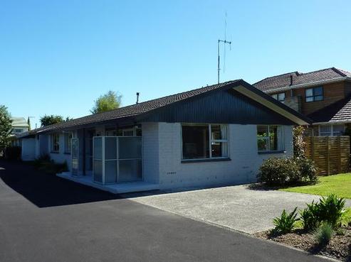 45 Enderley Avenue, Enderley