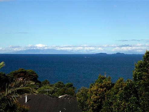 55 Gulf View Road, Murrays Bay