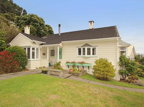 2 Marama Terrace, Eastbourne