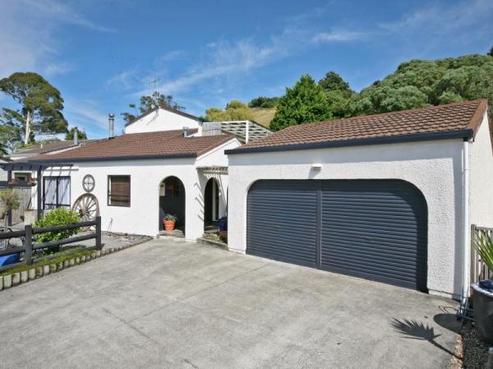 42 Ngarimu Crescent, Taradale