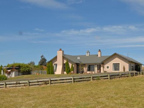 55 Southdown Drive, Martinborough