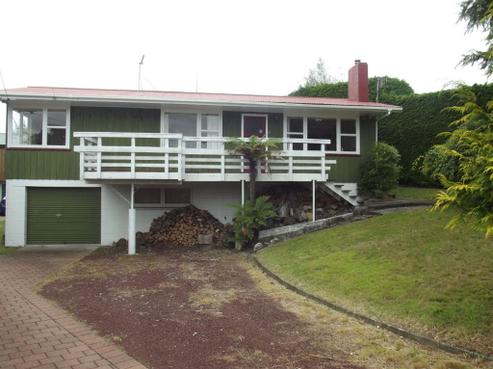 36 Sunset Street, Hilltop