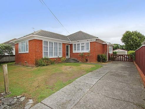 18 Charleston Avenue, Boulcott