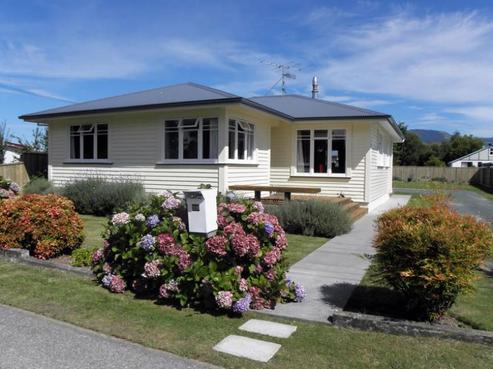 28 Grey Street, Motueka