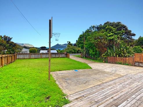 1124 Huia Road, Huia