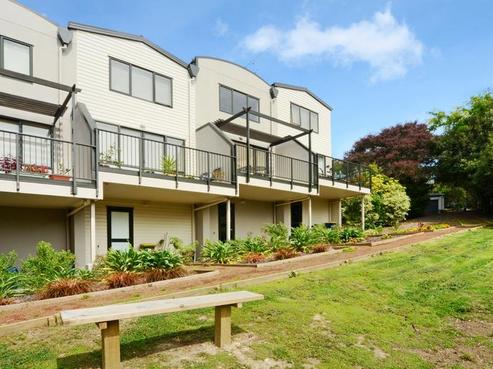 23/8 Flynn Street, Birkdale