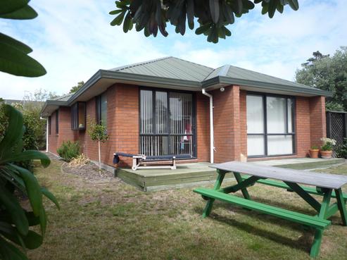 1 Fishermans Rest, Waimairi Beach