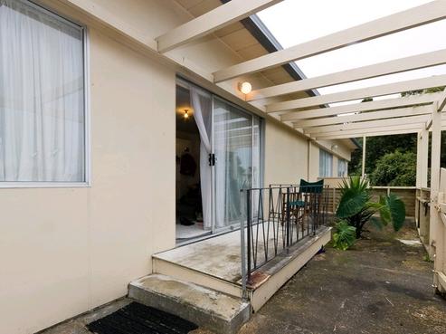2/1 Botany Road, Howick