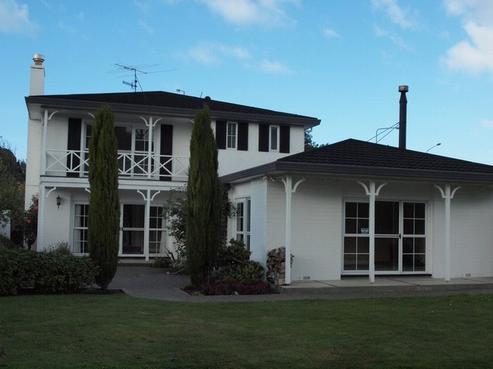 128 Herbert Street, Gladstone