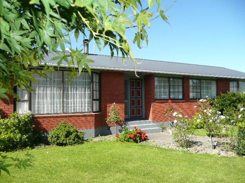 14 Maddren Street, Winchester