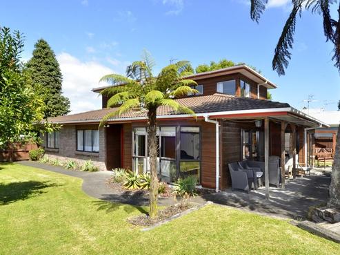 71 Carnoustie Drive, Wattle Downs