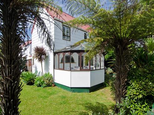 11 Warwick Street, Morningside