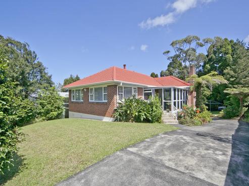 41 Rimutaka Place, Titirangi