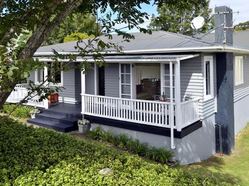 1/33A Egremont Street, Belmont