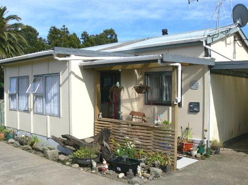 694 State Highway 1, Manakau