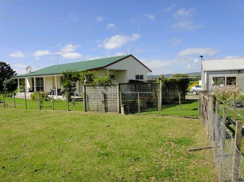10 Brooks Road, Waipu