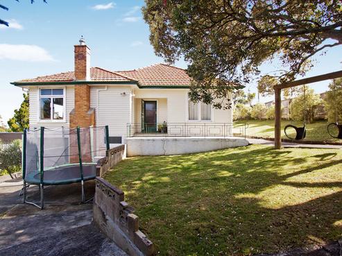 231 Titirangi Road, Titirangi