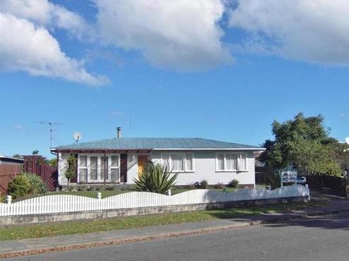 32 Churchill Avenue, Wairoa
