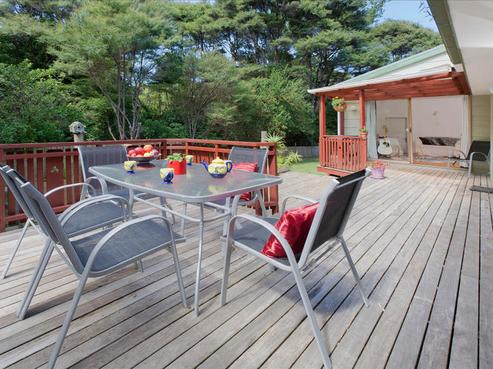 10 Sonnenberg Way, Titirangi