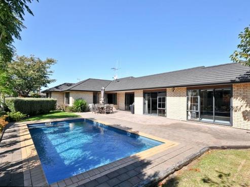 1 Cairns Crescent, Rototuna