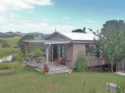 85B Te Pahi River Drive, Paparoa