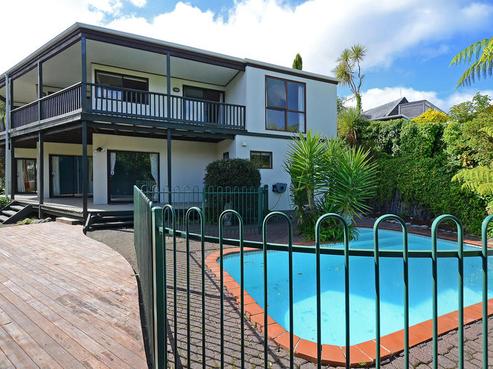 8 Ashdown Way, Silverstream