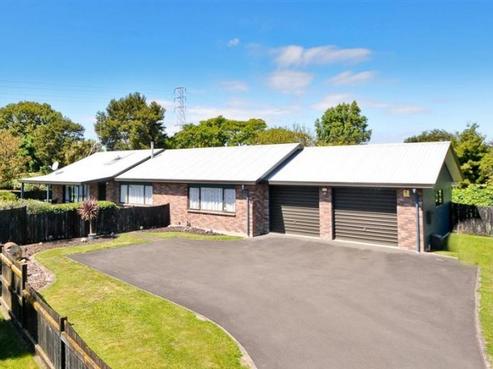 11 Riverton Place, Fairview Downs