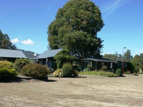 3836 Galatea Road, Galatea