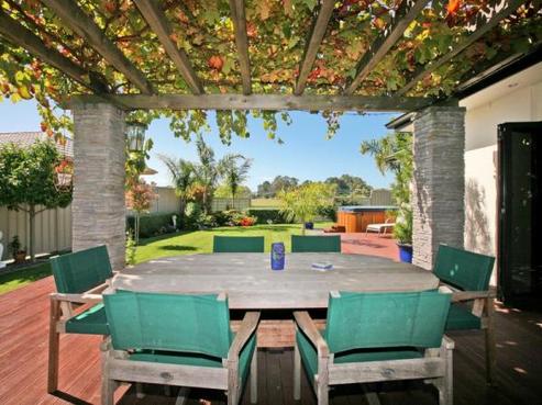 76 Merlot Drive, Greenmeadows