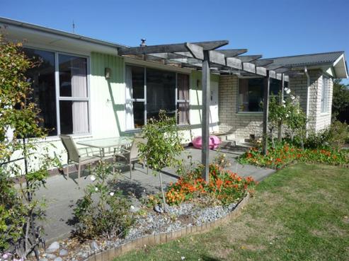 55 Maces Road, Bromley