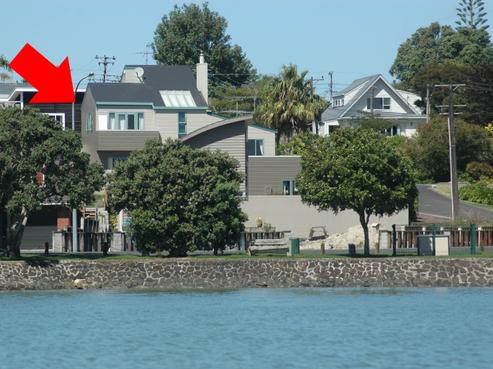 4 Alison Avenue, Herald Island