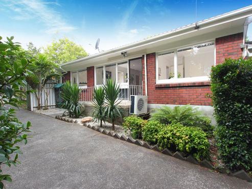 2/62 Woodside Road, Mount Eden