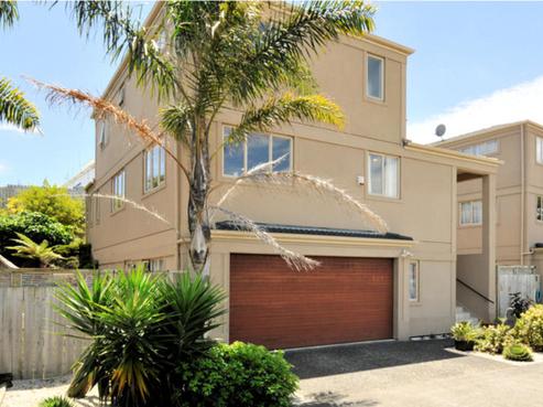 8C Belle Verde Drive, Sunnynook