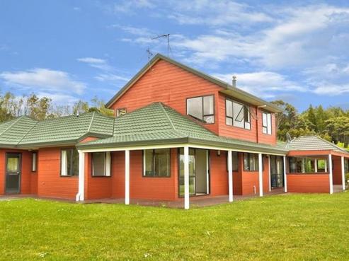 84 Windmill Drive, Wainui