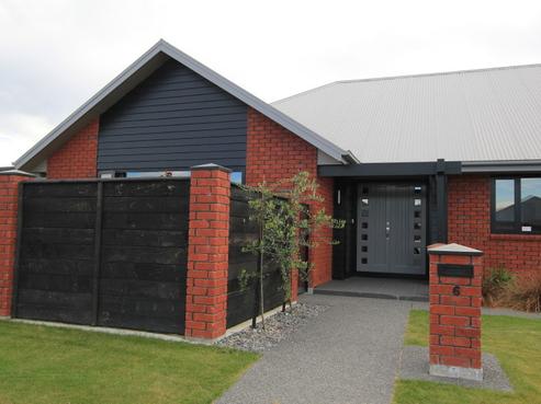 6 Somerset Grove, Allenton
