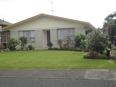 18 Pakira Avenue, Glendene