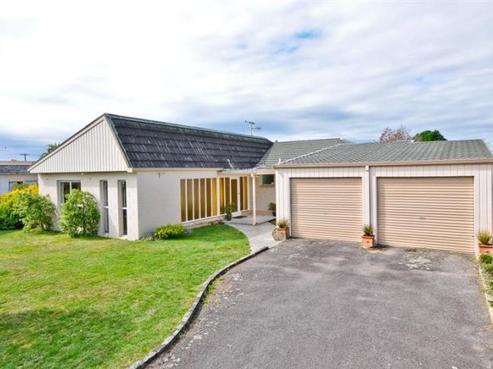 5 Chequers Avenue, Chartwell