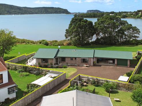 169 Durrant Drive, Whangamata