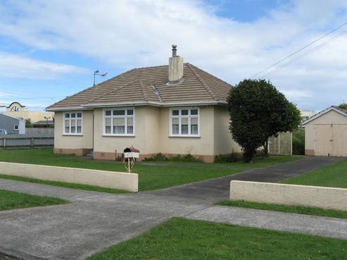 7 Hall Street, Foxton