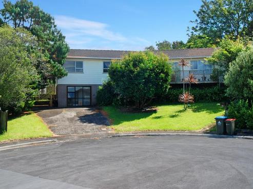 6 Ronald Algie Place, Saint Johns