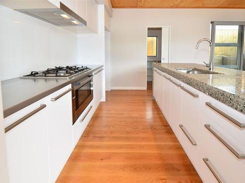 14 Botanical Drive, Silverdale