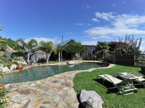 54 Glen Road, Glenduan