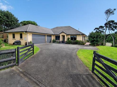 27 Rosella Grove, Waimauku