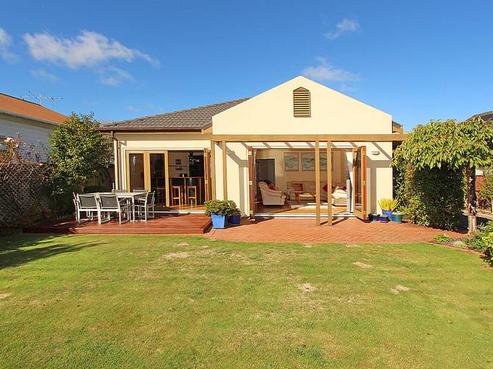 62 Pretoria Street, Central Hutt