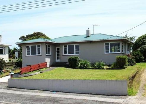 13 Gladstone Street, Hawera