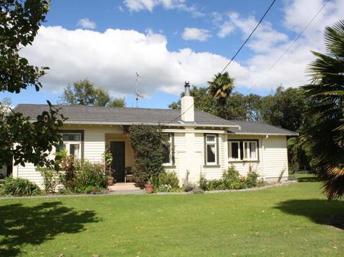 10 Panapa Road, Waipatu