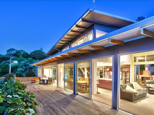 7 Bay Road, Ostend